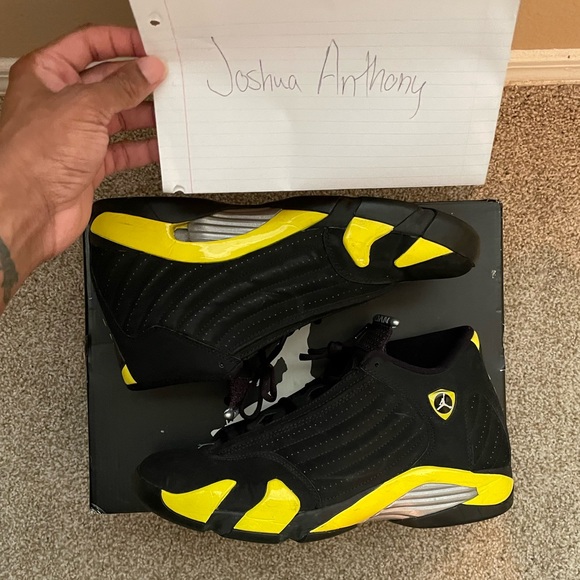 Thunder 14
Sz. 11.5
OG Everything - Picture 3 of 3